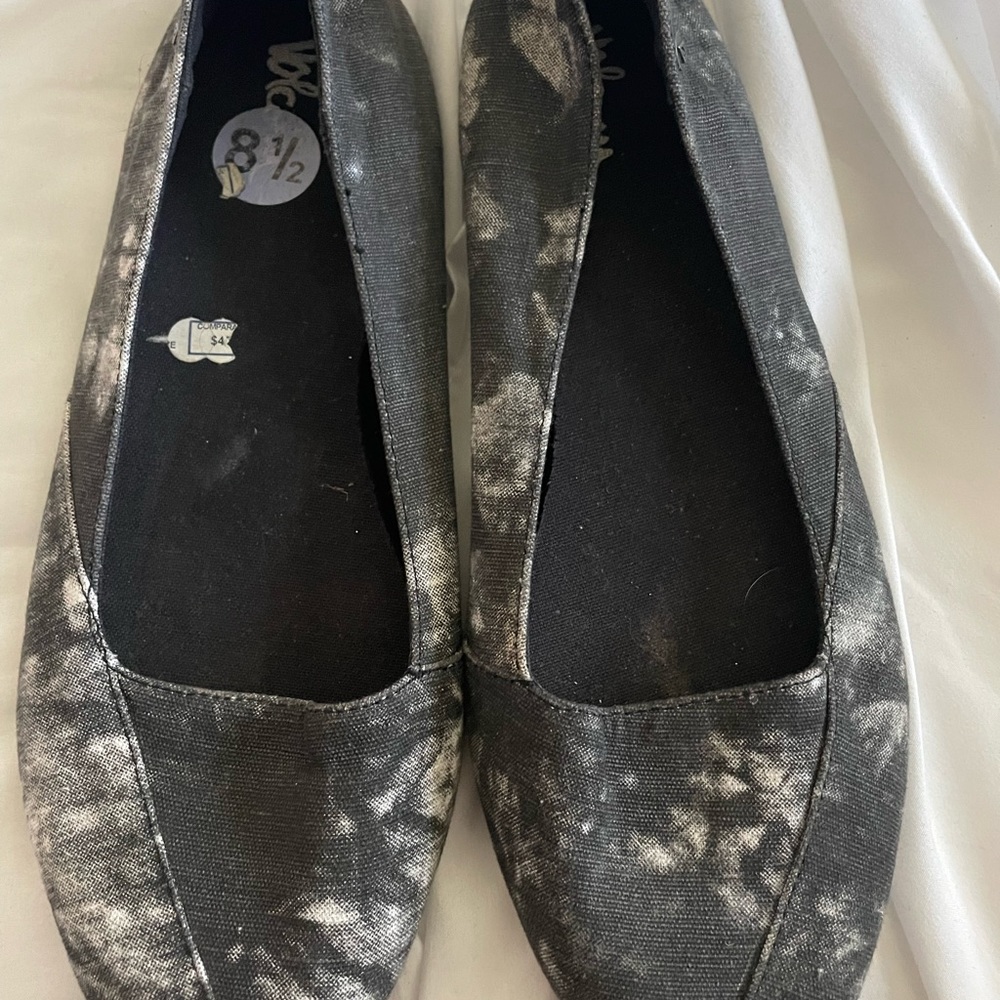 Volcom stone flats shoes